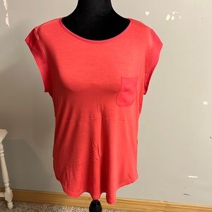 Calvin Klein Tee